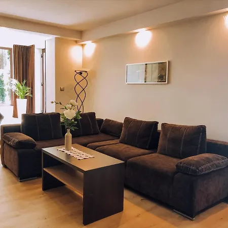 Willa Zacisze - Ostrowo - Komfortowe Apartamenty I Pokoje W Cichej Okolicy - Oaza Spokoju Exterior photo