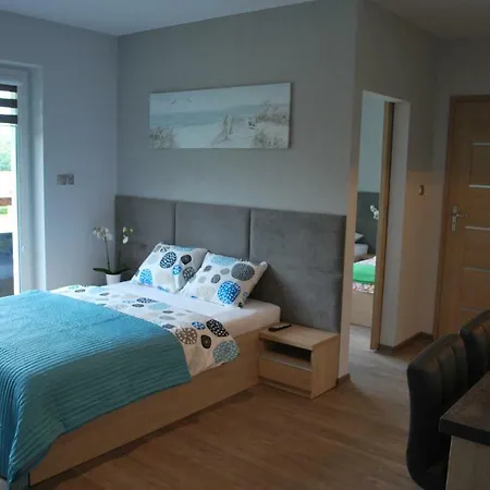 Willa Zacisze - Ostrowo - Komfortowe Apartamenty I Pokoje W Cichej Okolicy - Oaza Spokoju Exterior photo