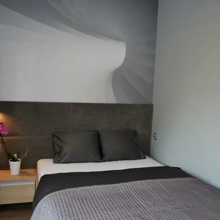 Willa Zacisze - Ostrowo - Komfortowe Apartamenty I Pokoje W Cichej Okolicy - Oaza Spokoju Exterior photo