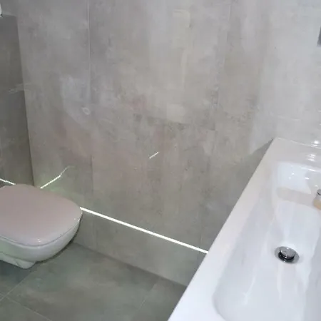 Willa Zacisze - Ostrowo - Komfortowe Apartamenty I Pokoje W Cichej Okolicy - Oaza Spokoju Exterior photo